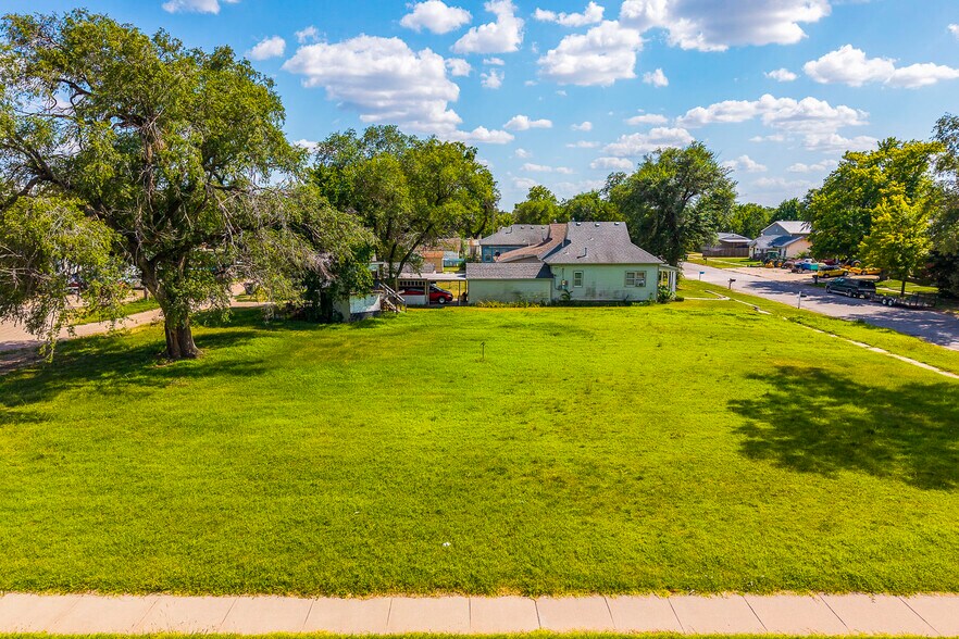 More Photos Of 0000 4th East Avenue East, Hutchinson Land For Sale