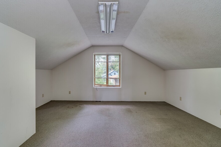 More Photos Of 708 James St, Clayton Office For Sale