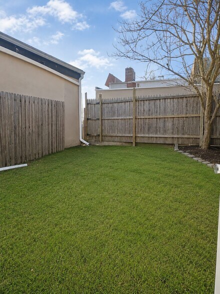 More Photos Of 91A Carman Ave, Cedarhurst Medical For Sale