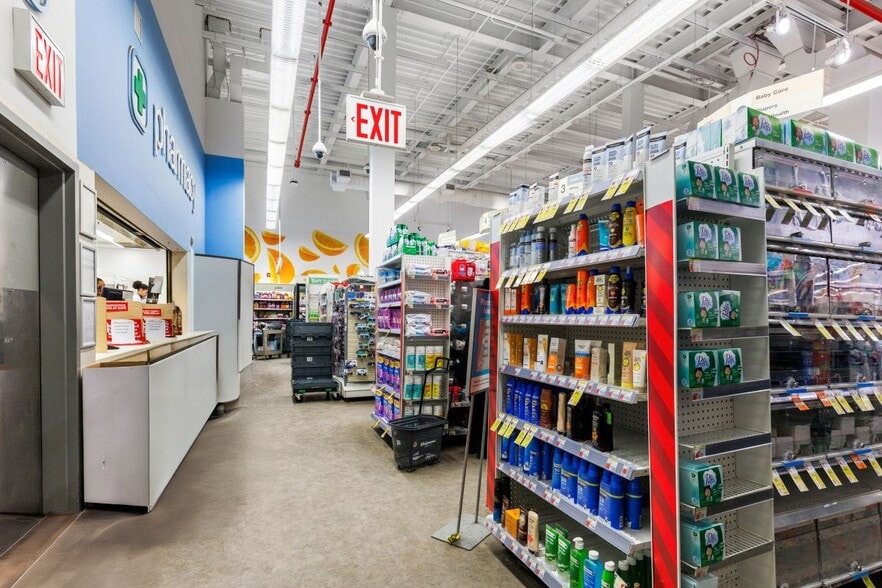 More Photos Of 5001 Church Ave, Brooklyn Drugstore For Sale