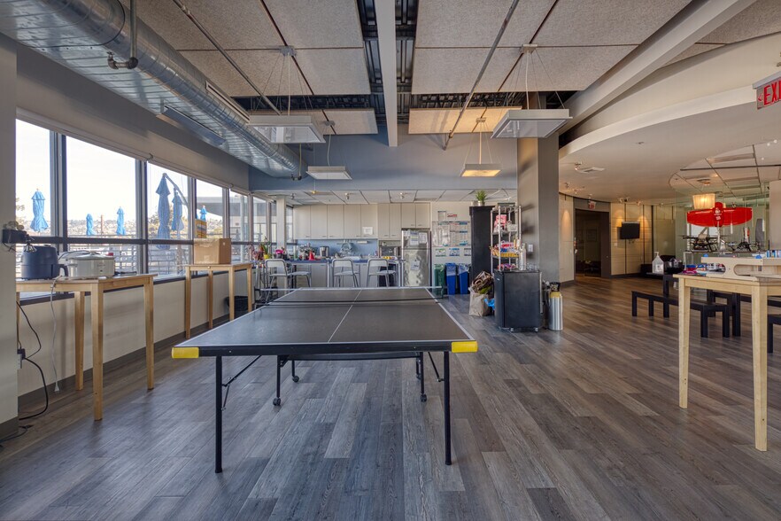 More Photos Of 1608 4th St, Berkeley Office For Lease