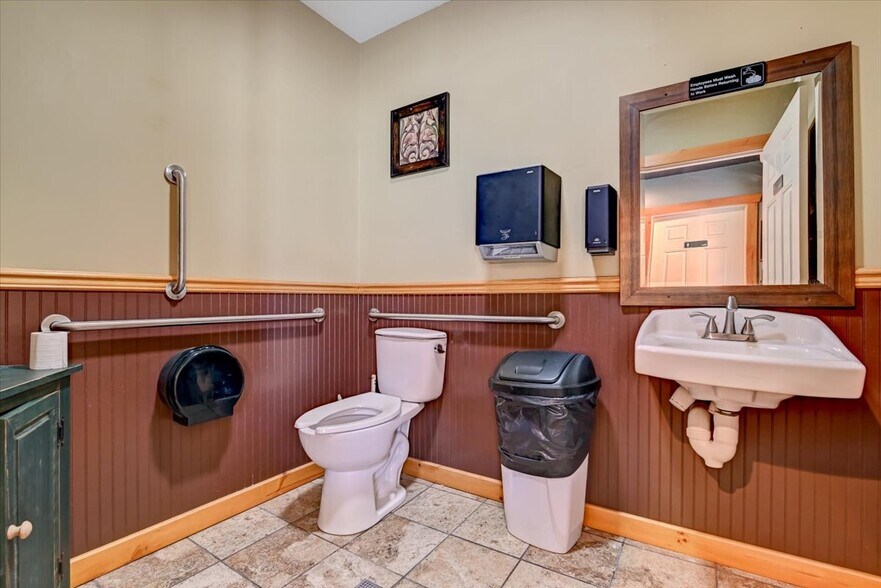 More Photos Of 1345 Route 507, Greentown Restaurant For Sale