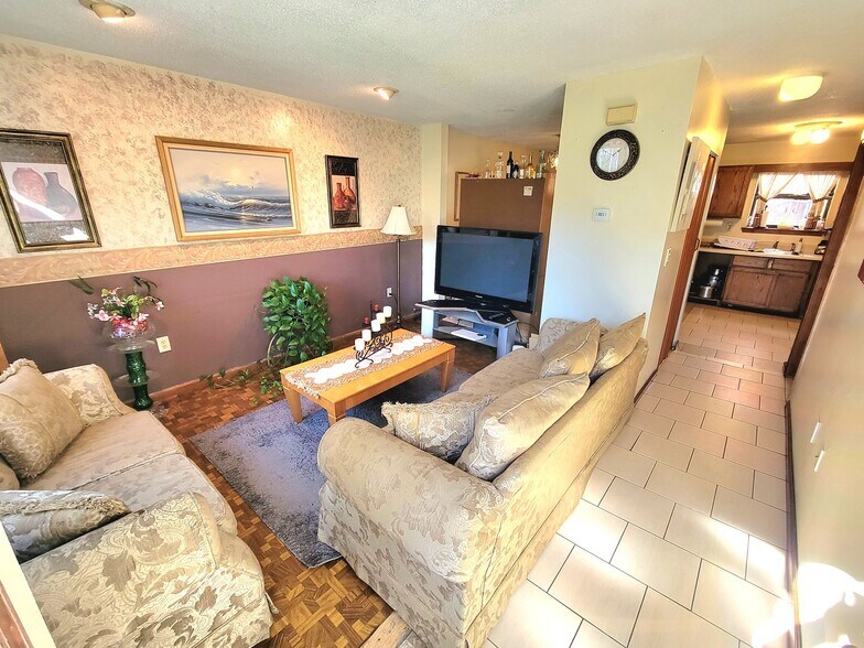 More Photos Of 270-276 Bellevue St, Hartford Apartments For Sale