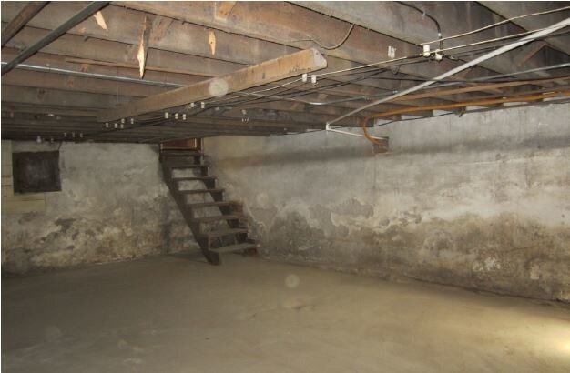 More Photos Of 103 W Main St, Woodville Storefront Retail Office For Lease