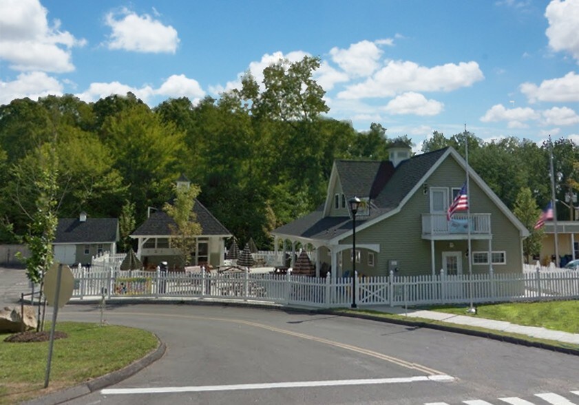 More Photos Of 1384 Main St, Coventry Storefront Retail Office For Sale