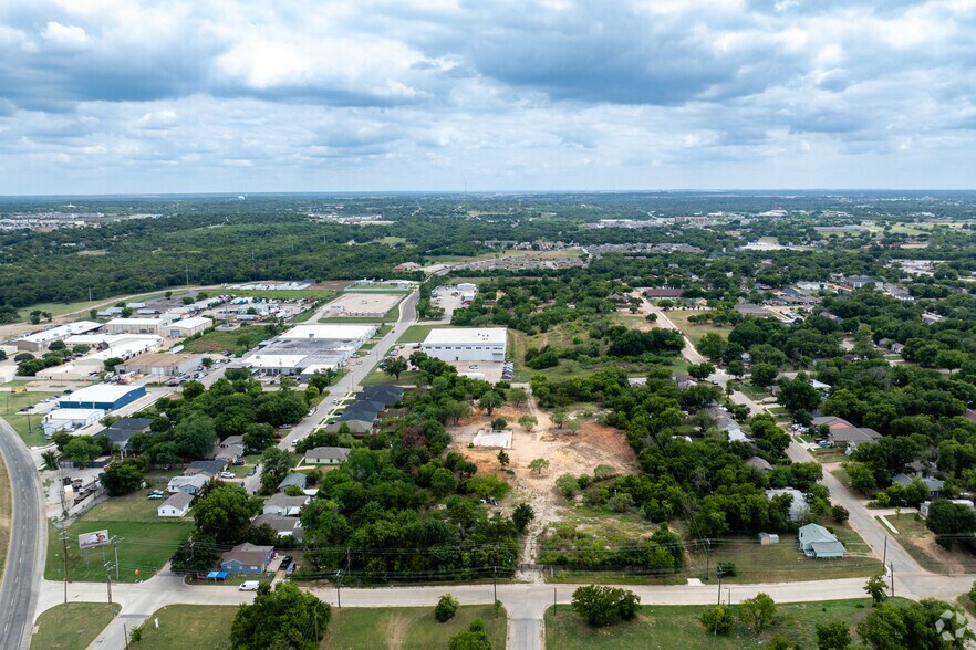 More Photos Of 1800 Logan St, Fort Worth Land For Sale