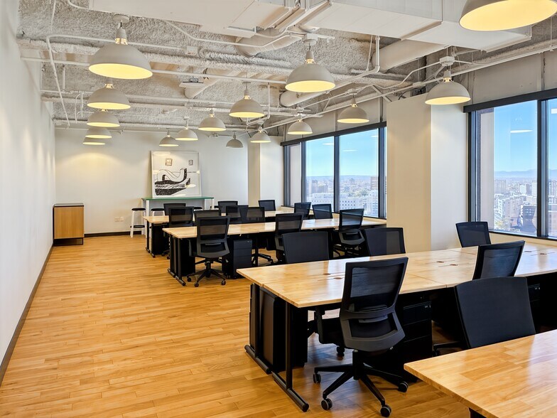 More Photos Of 1560 Broadway, Denver Coworking Space