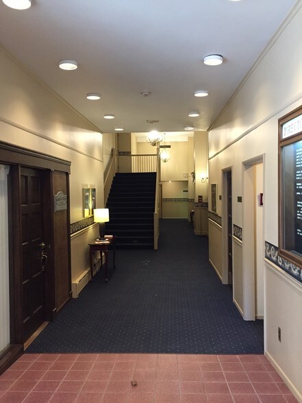More Photos Of 101 N Main St, Greensburg Office For Lease