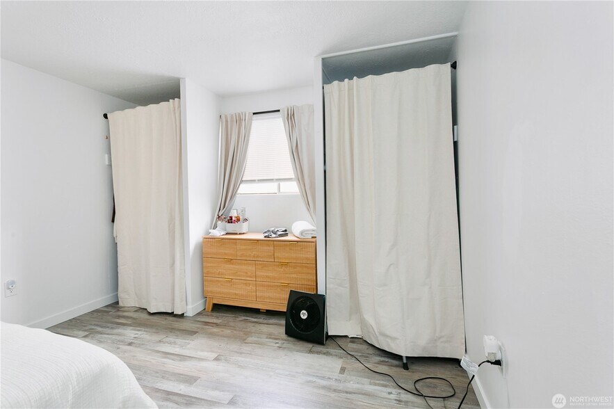 More Photos Of 1405 Martin Luther King Jr Way, Tacoma Apartments For Sale