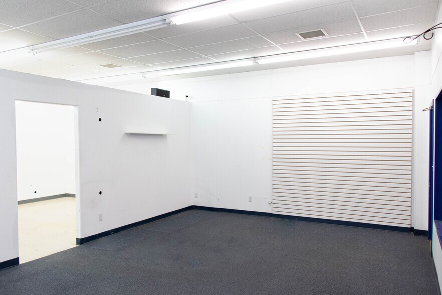 More Photos Of 1851 E 12th St, Casper Storefront For Lease