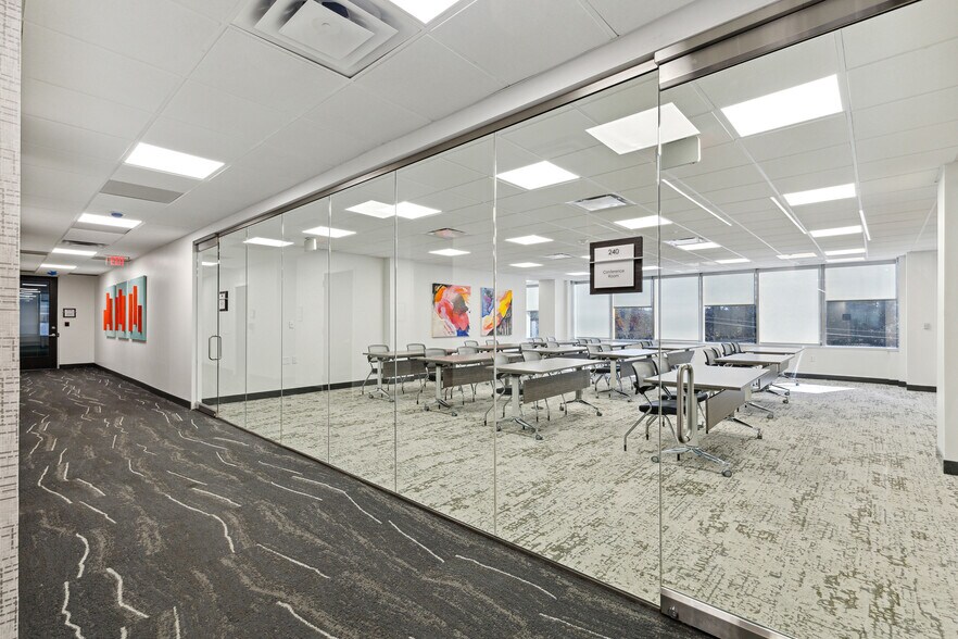 More Photos Of 3626 N Hall St, Dallas Office For Lease