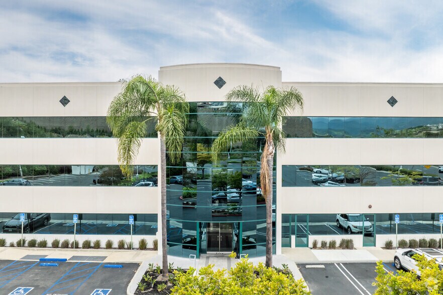 More Photos Of 20532 El Toro Rd, Mission Viejo Office For Sale