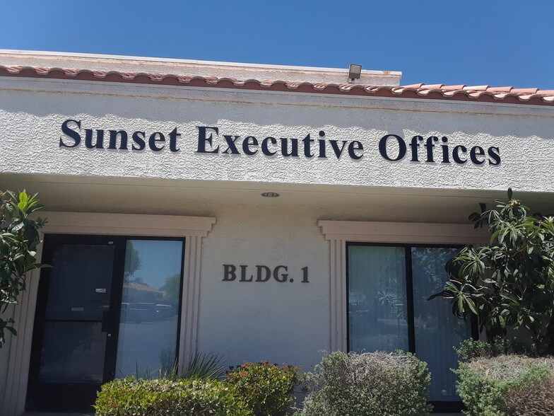 More Photos Of 3663 E Sunset Rd, Las Vegas Medical For Lease