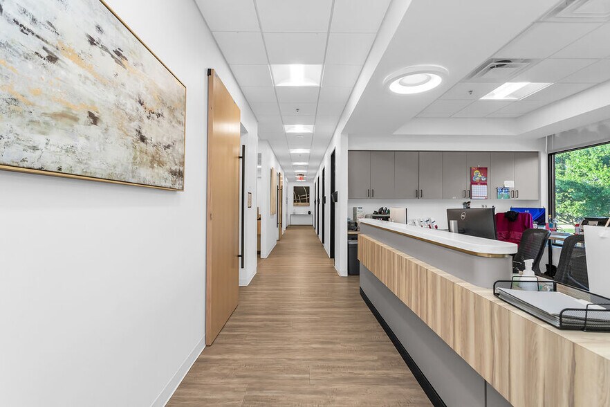 More Photos Of 5060 Tennyson Pky, Plano Medical For Sale