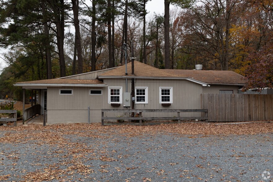 More Photos Of 21438 Nanticoke Rd, Tyaskin Restaurant For Sale