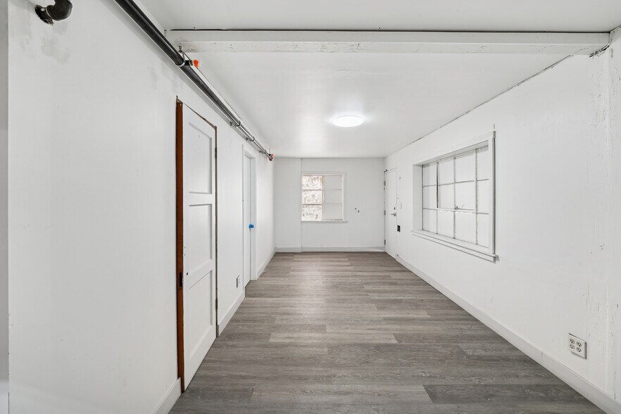 More Photos Of 1500 Wood St, Oakland Unknown For Lease