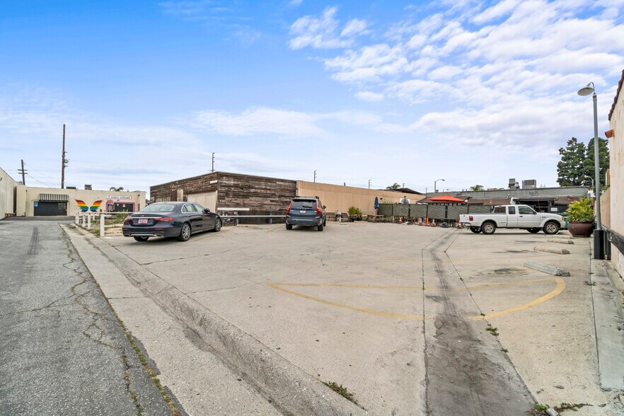 More Photos Of 2158-2160 Lomita Blvd, Lomita Storefront For Sale