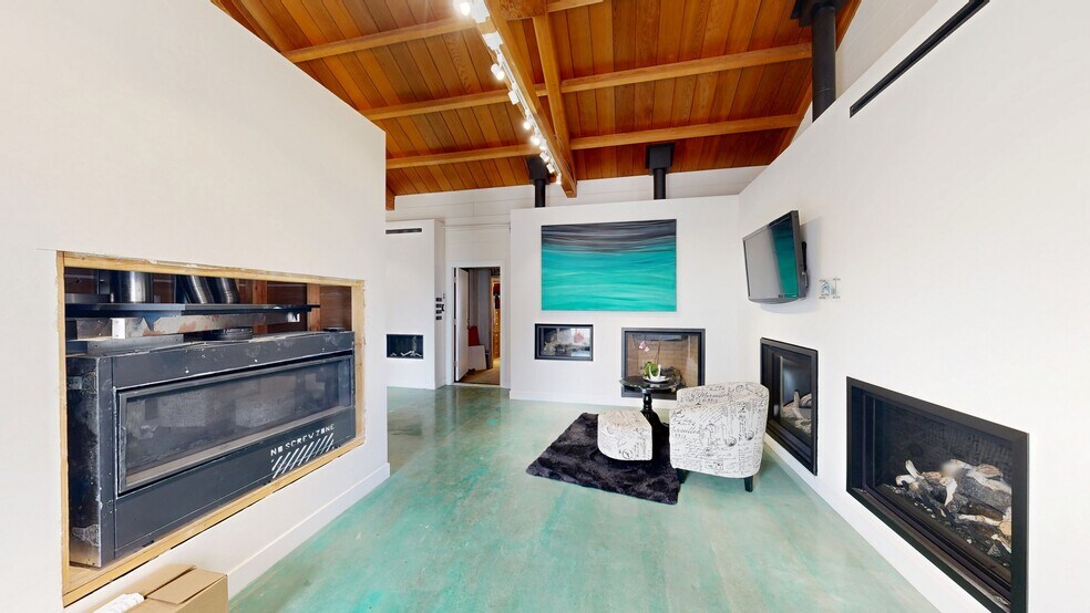 More Photos Of 1111-1115 Water St, Santa Cruz Freestanding For Sale