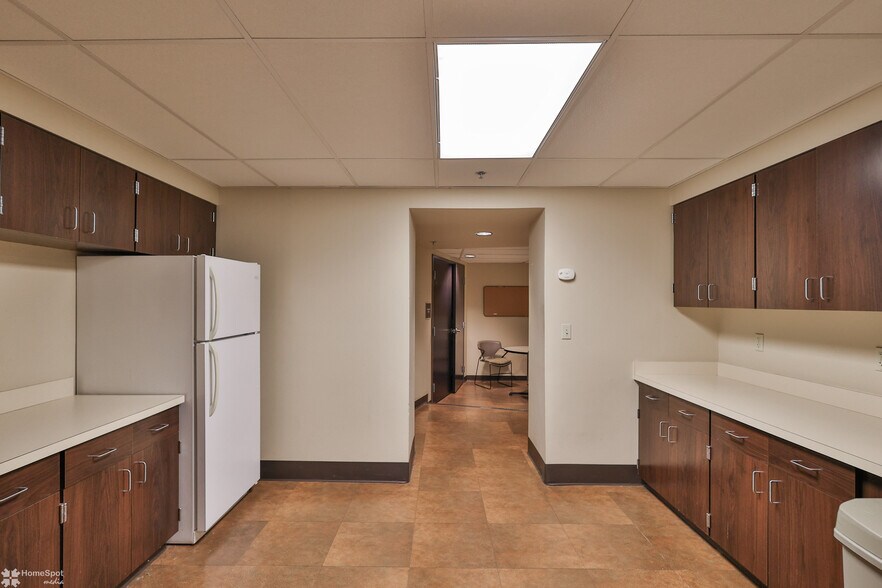 More Photos Of 2346 Jacksonville Rd, Bethlehem Medical For Sale