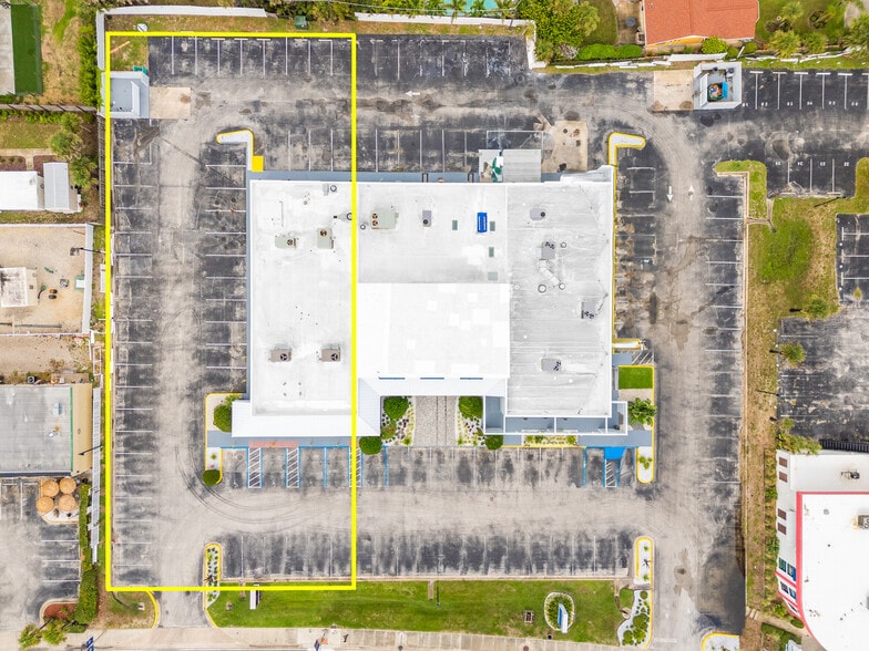 More Photos Of 3162 S Atlantic Ave, Daytona Beach Shores Restaurant For Lease