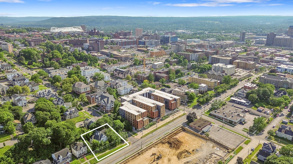 More Photos Of 101 Comstock Ave, Syracuse Apartments For Sale