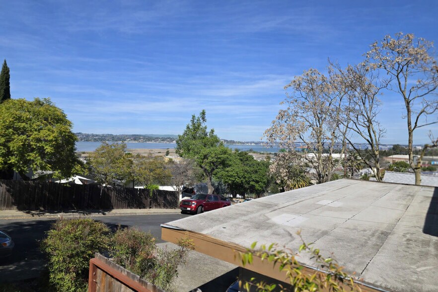 More Photos Of 40 Foster St, Martinez Multifamily For Sale