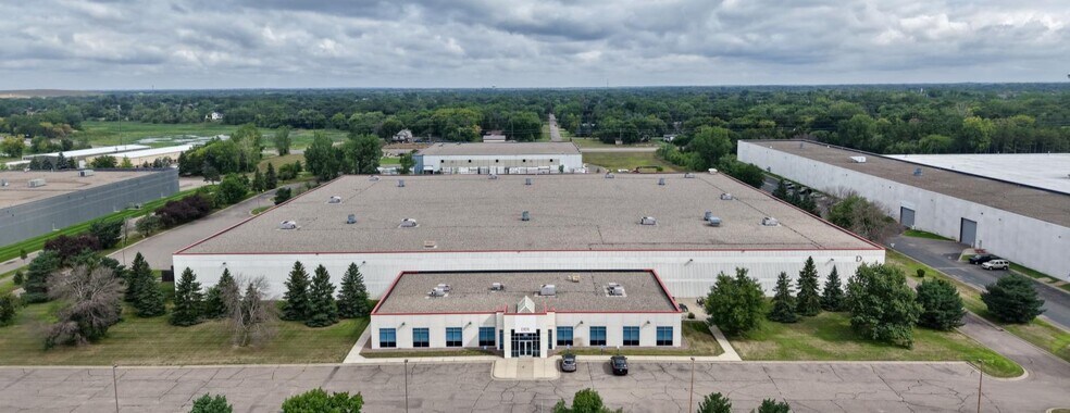 More Photos Of 1101 Lund Blvd, Anoka Warehouse For Sale