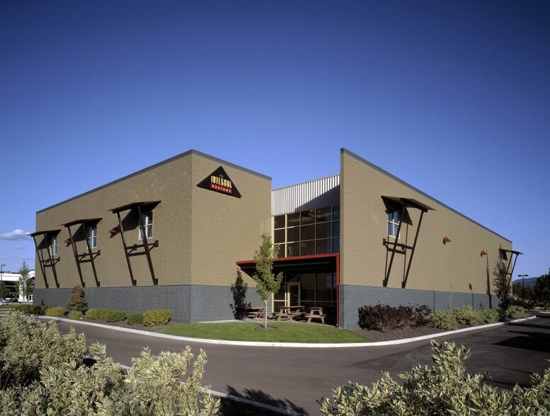 More Photos Of 23221 E Knox Ave, Liberty Lake Light Manufacturing For Sale