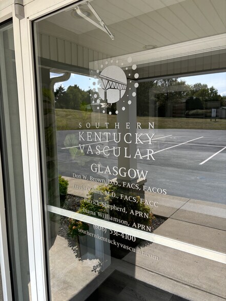 More Photos Of 201 Professional Park Dr, Glasgow Medical For Lease