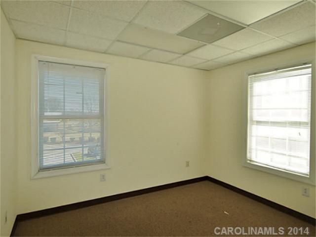 More Photos Of 18809 W Catawba Ave, Cornelius Medical For Lease