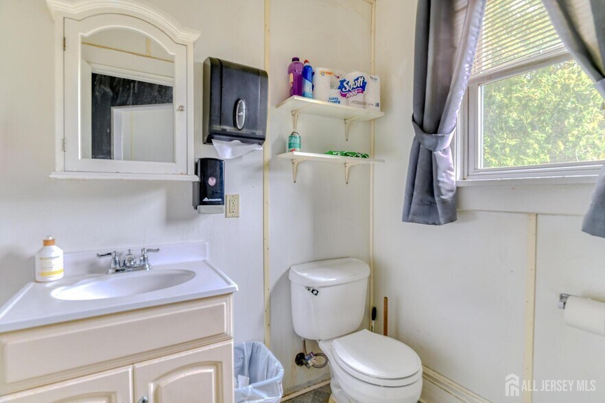 More Photos Of 213 S Main St, Milltown Office Residential For Sale