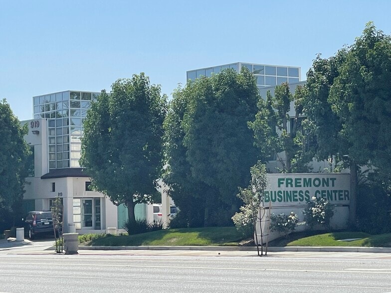 Primary Photo Of 919 S Fremont Ave, Alhambra Warehouse For Sale