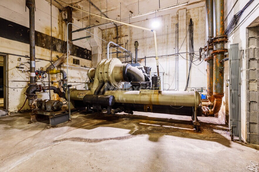 More Photos Of 550 S 1100 W, Fillmore Warehouse For Sale