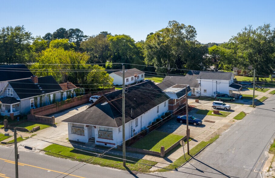 More Photos Of 306 W Pine St, Goldsboro Apartments For Sale