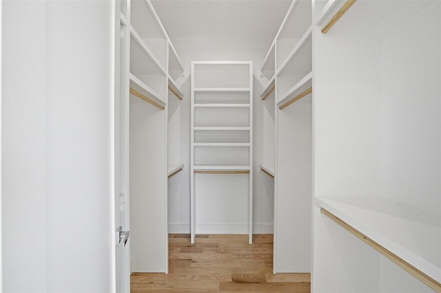 More Photos Of 4605 Belmont Ave, Dallas Apartments For Sale
