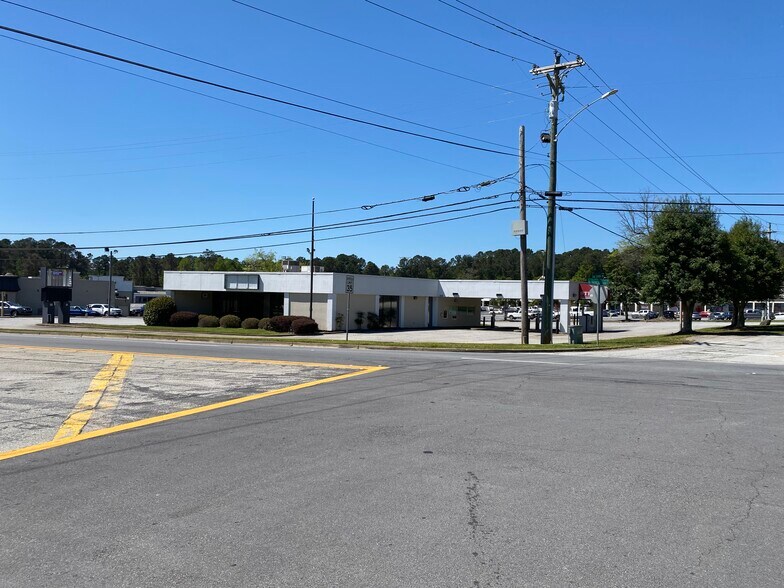 More Photos Of 1040 Bankhead Hwy, Carrollton Bank For Lease