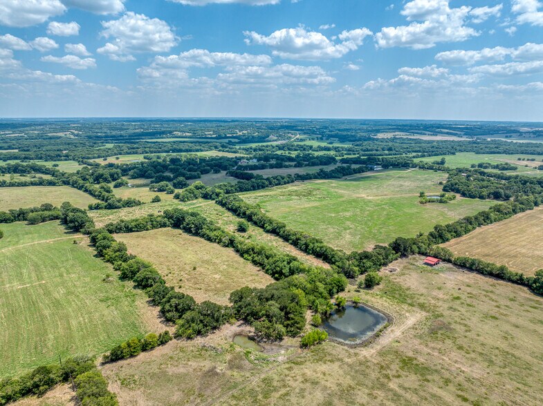 More Photos Of 606.51 Acres, Sherman Land For Sale