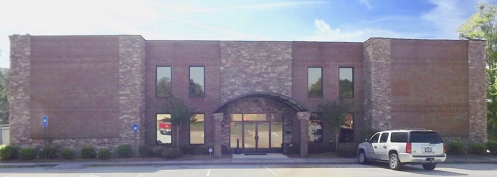 Primary Photo Of 410 Grayson Dr, Winder Distribution For Lease