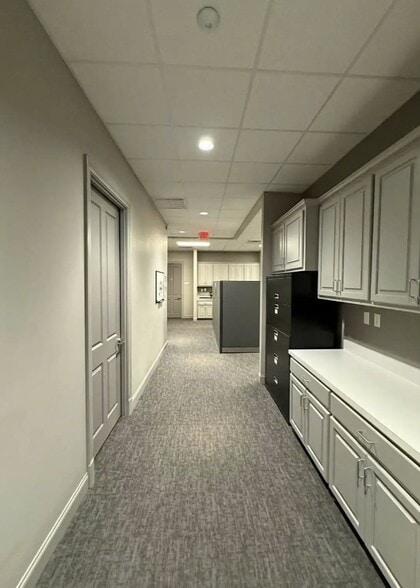 More Photos Of 4456 Arnold Ln, Baton Rouge Office For Sale