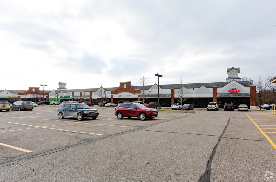 95809616 Chilson Commons, Pinckney, MI 48169 For Lease