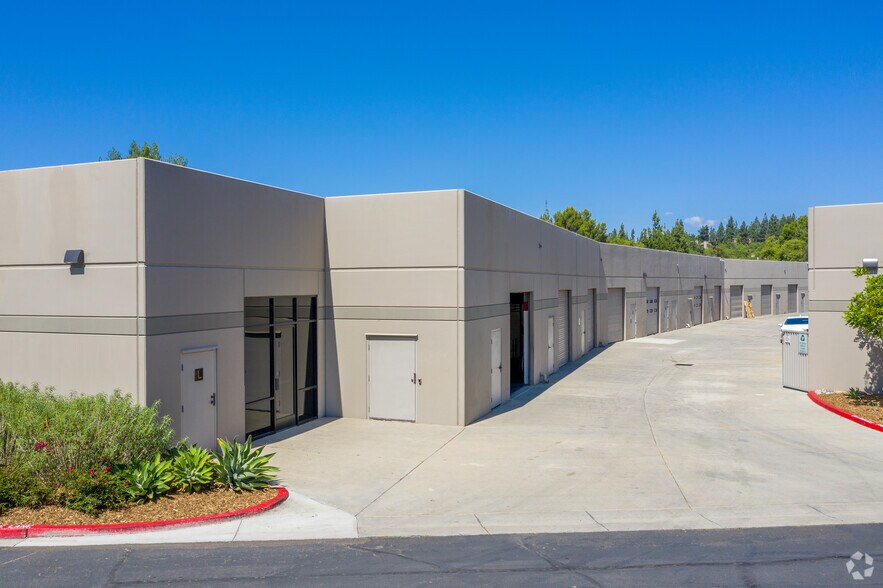 More Photos Of 12245 World Trade Dr, San Diego Light Manufacturing For Lease