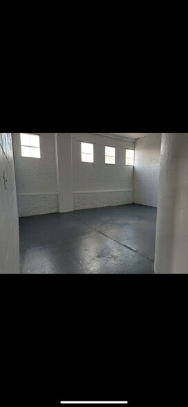More Photos Of 4076 Torresdale Ave, Philadelphia Warehouse For Sale