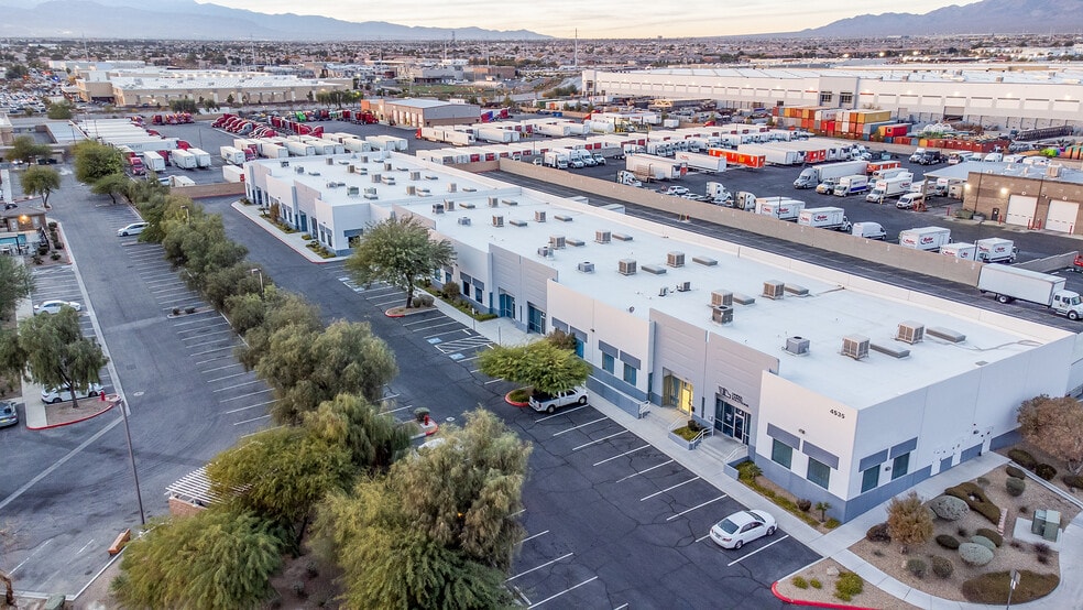 More Photos Of 4535 Statz St, North Las Vegas Warehouse For Sale