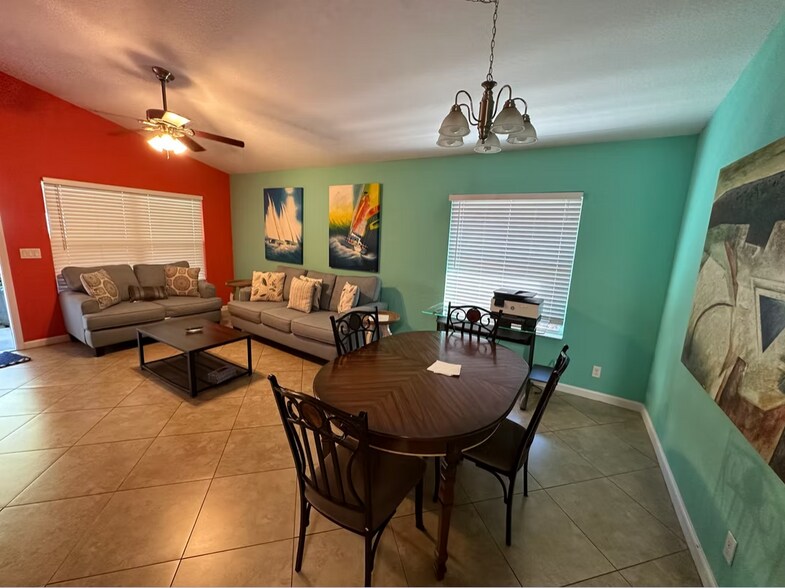 More Photos Of 2211 SE 3rd St, Boynton Beach Apartments For Sale