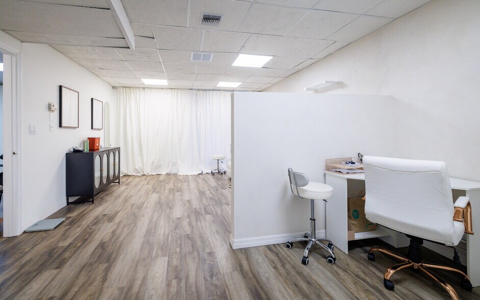 More Photos Of 6601 SW 80th St, Miami Medical For Lease