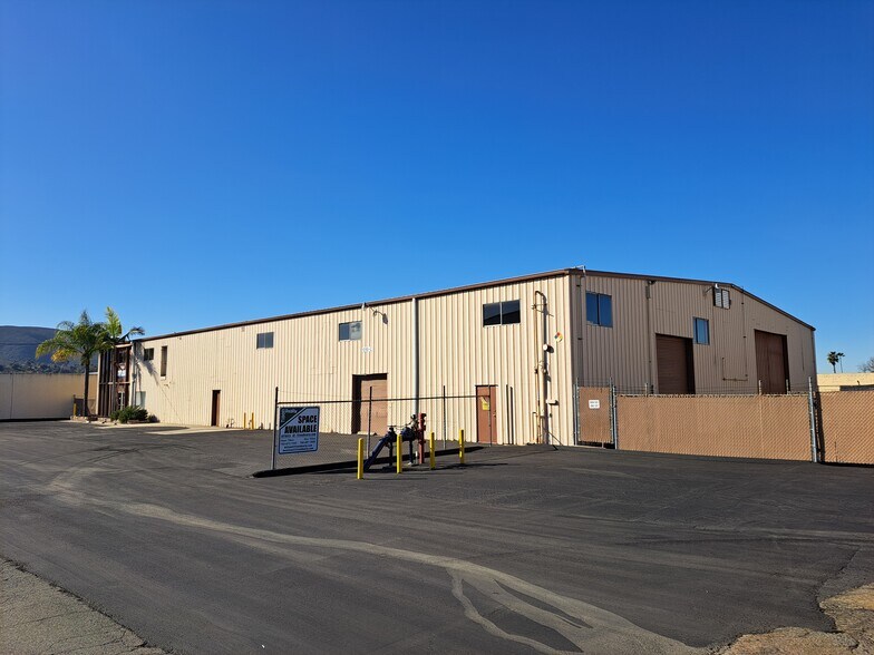 Primary Photo Of 1015 Linda Vista Dr, San Marcos Warehouse For Lease