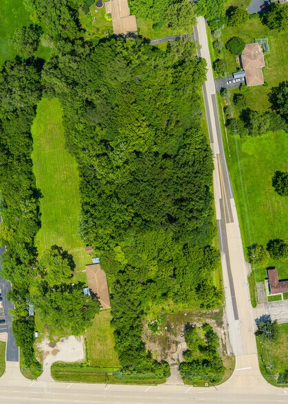 More Photos Of 27W046 North Ave, West Chicago Land For Sale