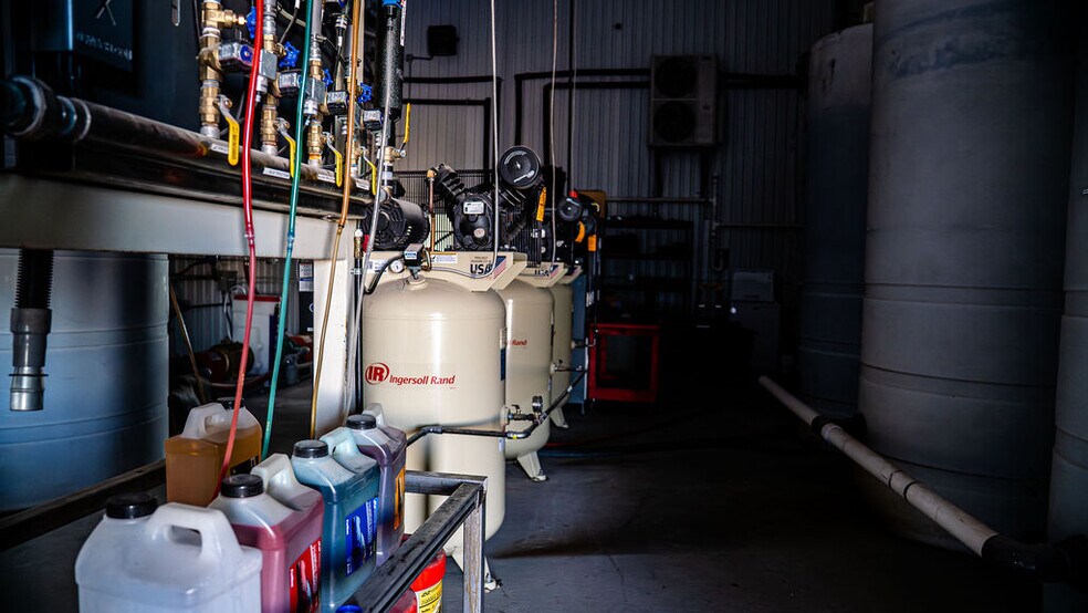 More Photos Of 3720 N Moss Ave, Odessa Carwash For Sale