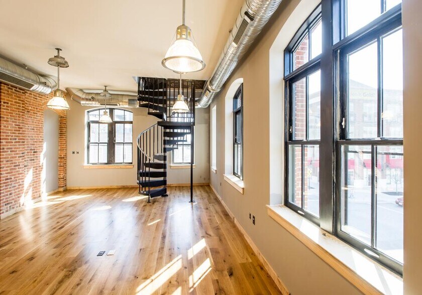 More Photos Of 1834 S Charles St, Baltimore Coworking Space