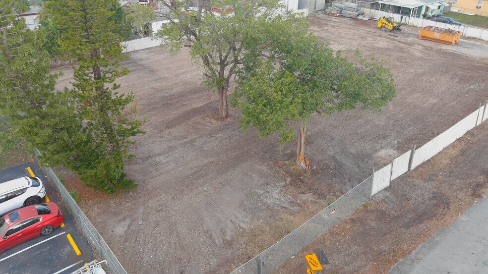 Primary Photo Of 220 N 61st Ave, Hollywood Land For Lease